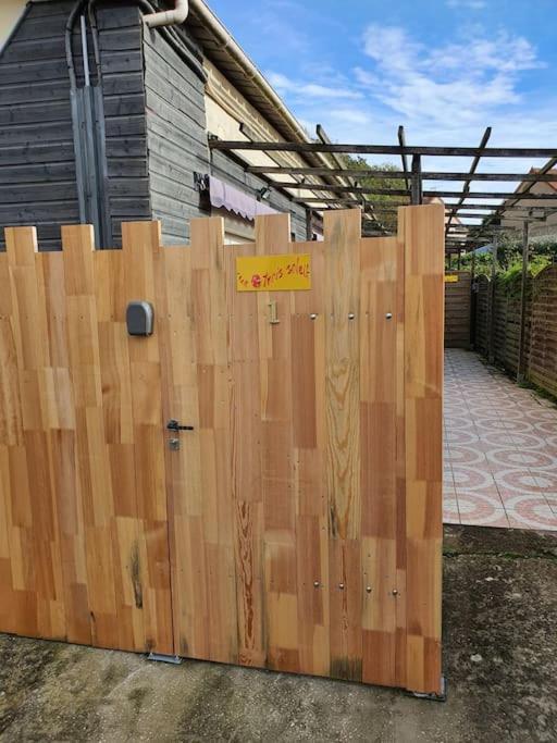Charmante Maison 1 Chambre Avec Terrasse N'1 equihen Plage Bagian luar foto